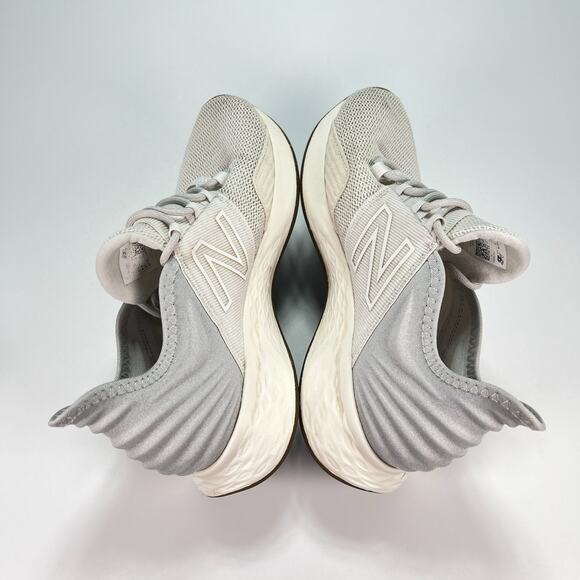 New Balance Fresh Foam Roav White Gray Lightweight Running Shoes Womens Size 6.5 - Picture 7 of 11